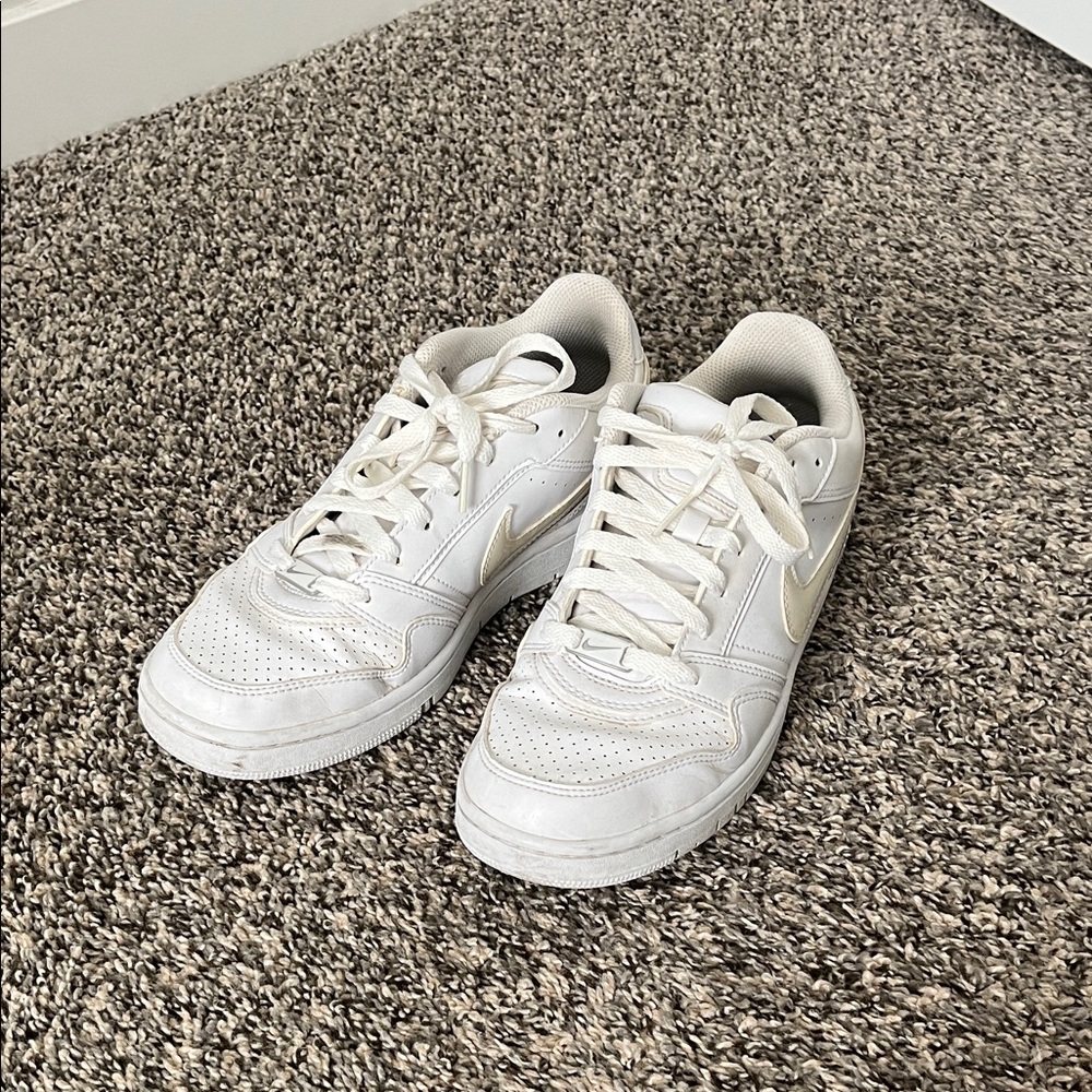 Nike | Air Force 1 White Low Top Shoes